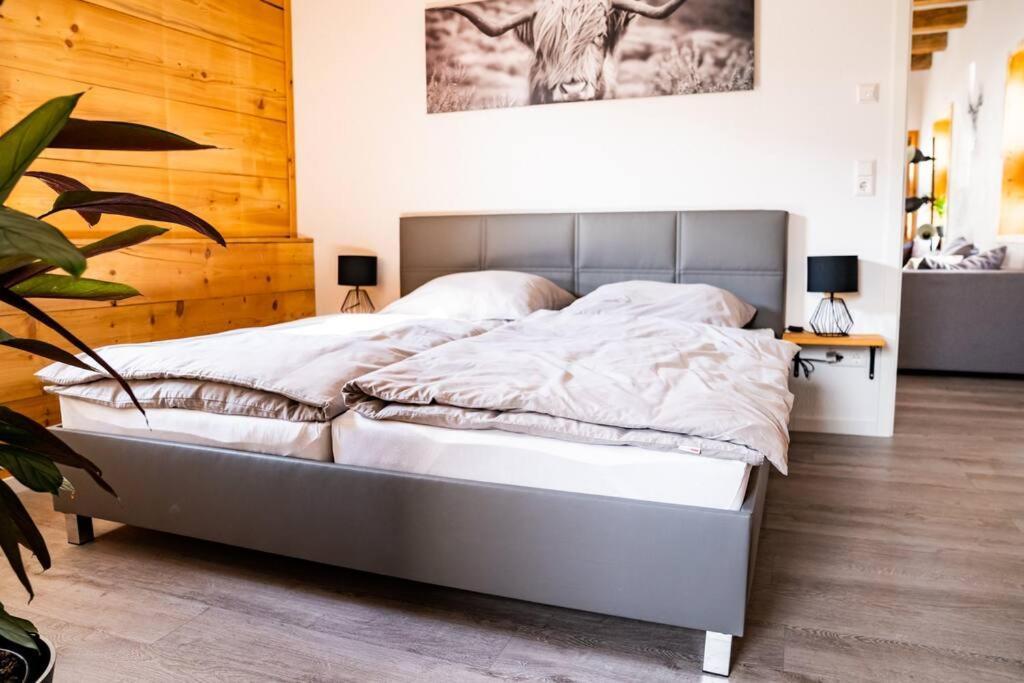 Neu Renoviertes Ferienhaus/Wohnunng Kleine Auszeit Sonnenbühl Zewnętrze zdjęcie