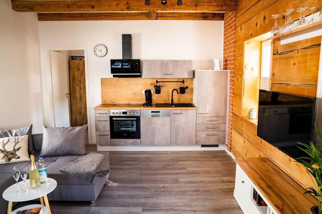 Neu Renoviertes Ferienhaus/Wohnunng Kleine Auszeit Sonnenbühl Zewnętrze zdjęcie